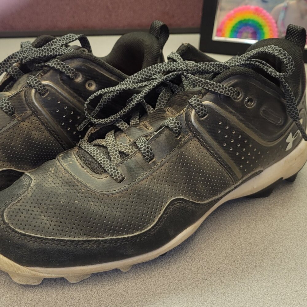 Under Armour Womens Softball Cleats Size 7